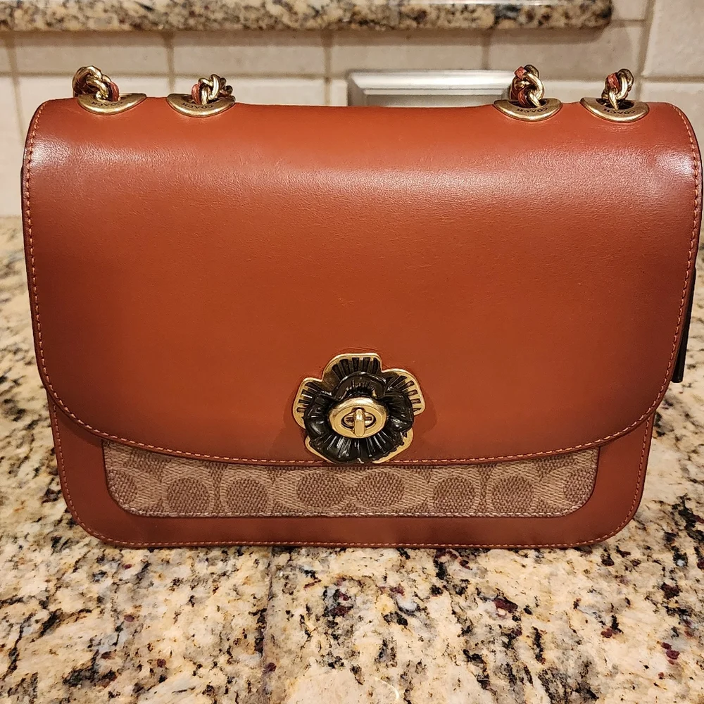 Coach Tea Rose And Signature Shoulder Handbag - Picture 2 of 7